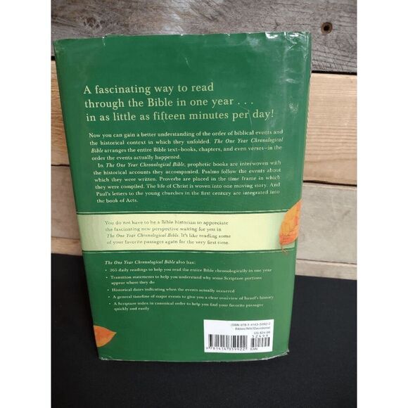 The One Year Chronological Bible NIV ISBN # 9781414359922 (Hardback) - Picture 2 of 2